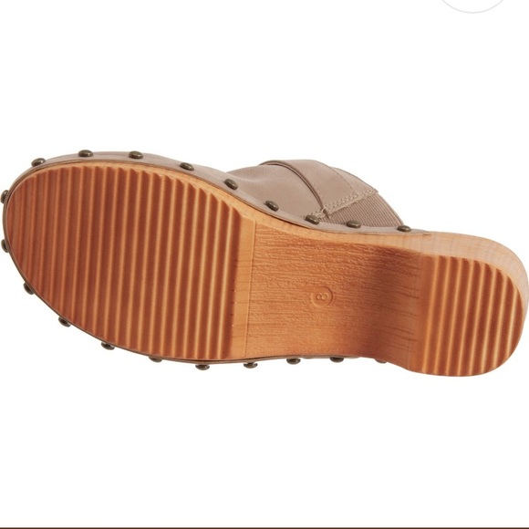 NWT MIA Clogs - Picture 5 of 11